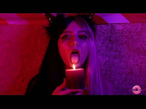 ❤️ Succubus Sexy-ren Pumada Sutsua Ahoa betetzearekin Kalitatezko pornoa gugan ☑